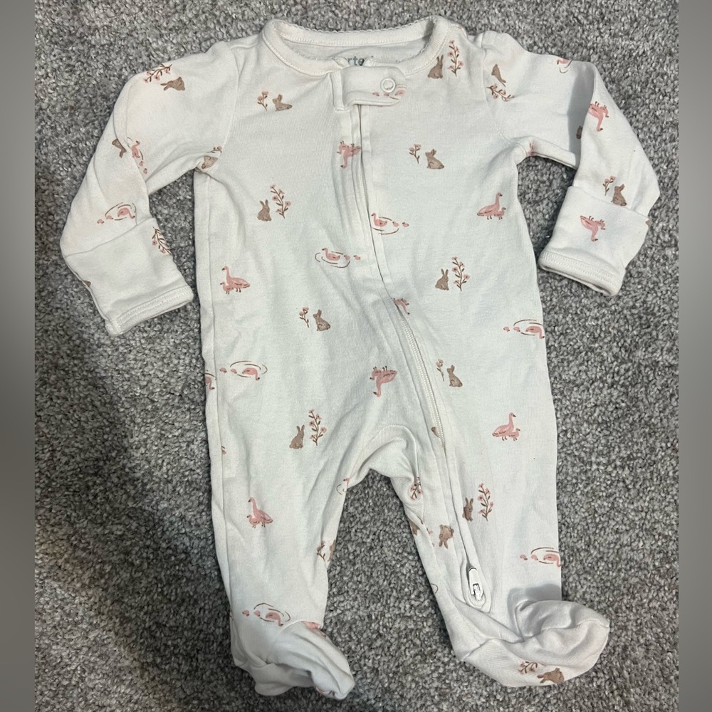 Carter’s Baby Girl Sleep N Play - Newborn